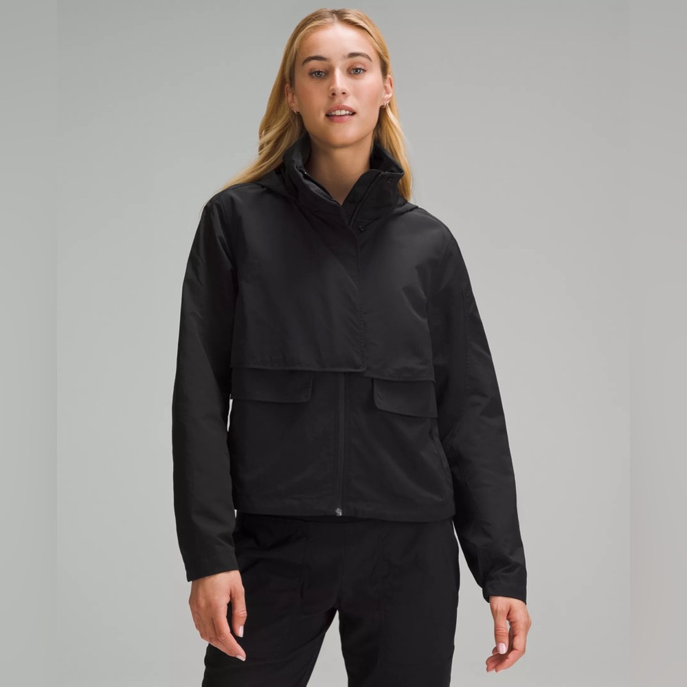 Lululemon Effortless Jacket in Black